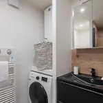 Apartment Beautiful Appt With Terrace In Chamonix