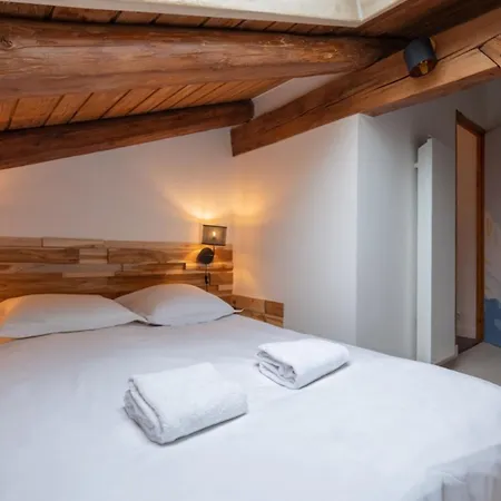 Duplex T3 With Terrace In *