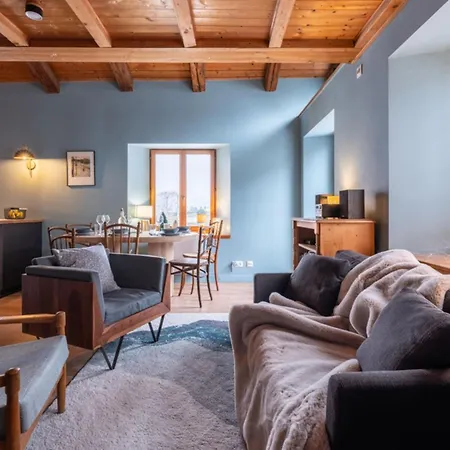 Duplex T3 With Terrace In Apartment