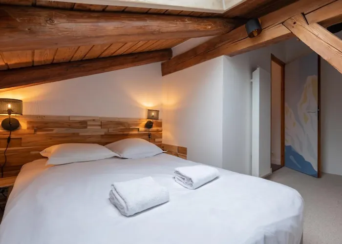 Duplex T3 With Terrace In *